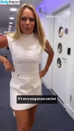 Amanda Holden / amanda_holden / noholdenback nude photo #2289
