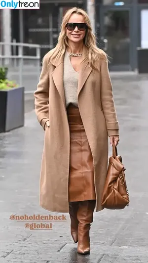 Amanda Holden / amanda_holden / noholdenback nude photo #2511