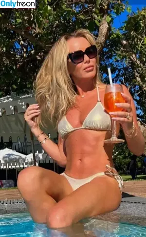 Amanda Holden / amanda_holden / noholdenback nude photo #2527