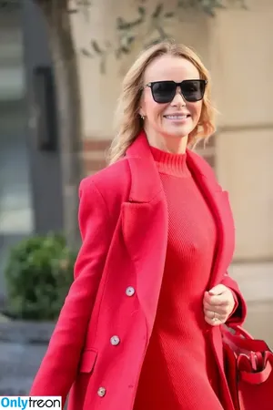 Amanda Holden / amanda_holden / noholdenback nude photo #2545