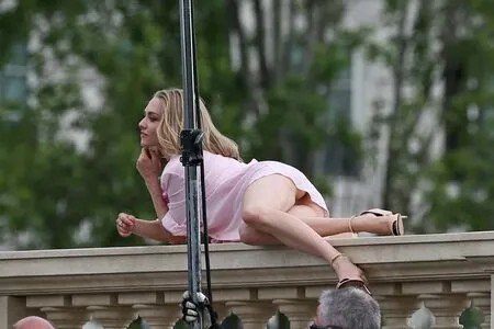 Amanda Seyfried / AmandaSeyfried / mingey nude photo #0006