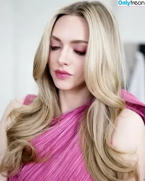 Amanda Seyfried / AmandaSeyfried / mingey nude photo #0789