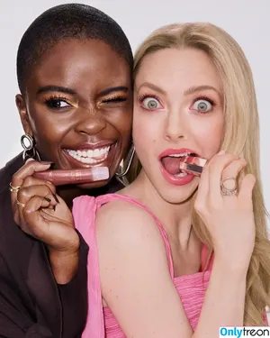 Amanda Seyfried / AmandaSeyfried / mingey nude photo #0791