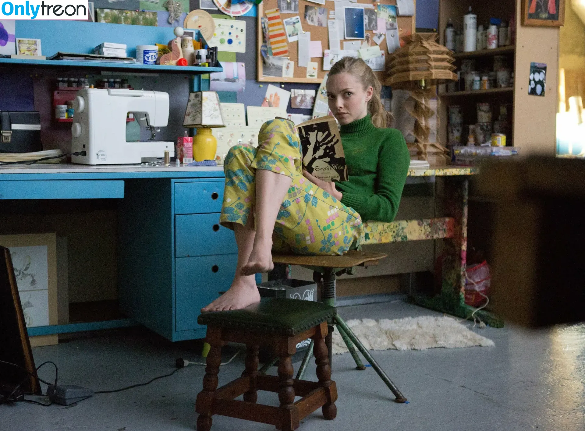 Amanda Seyfried nude photo #0037 (AmandaSeyfried / mingey)