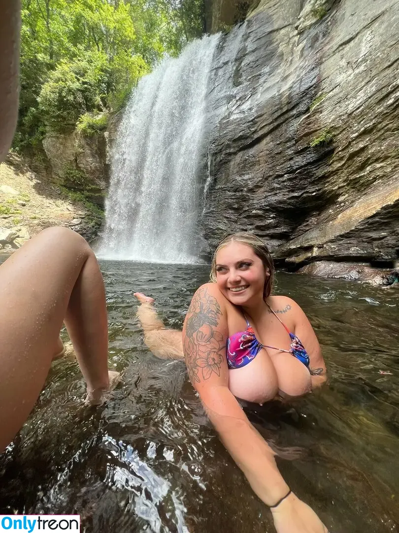 amanda.xovip nude photo #0099 (amandaamcxox2 / theofficial.amandaxo)