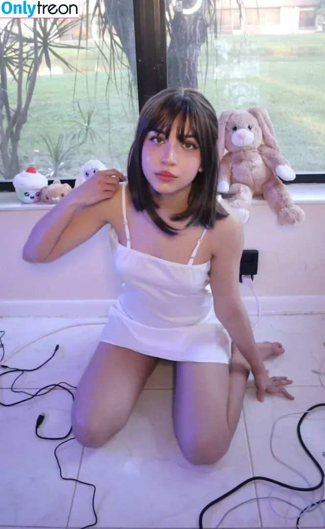 Amandadevil nude photo #0010 (Amandadevil)