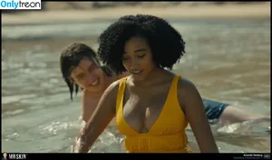 Amandla Stenberg / amandlastenberg nude photo #0142