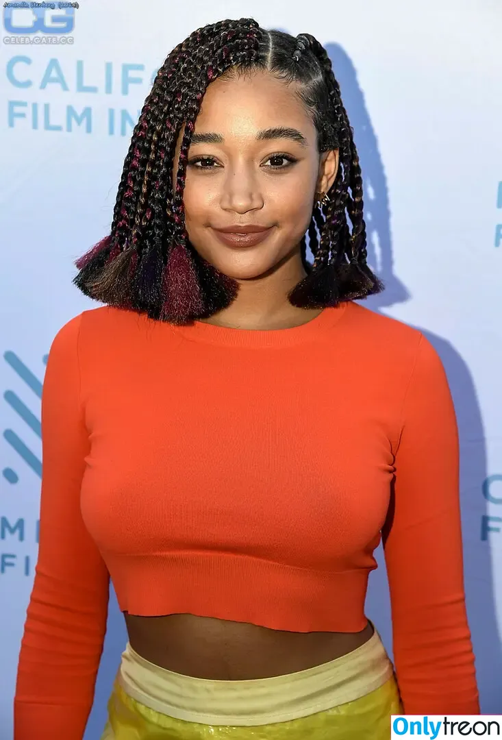 Amandla Stenberg nude photo #0150 (amandlastenberg)