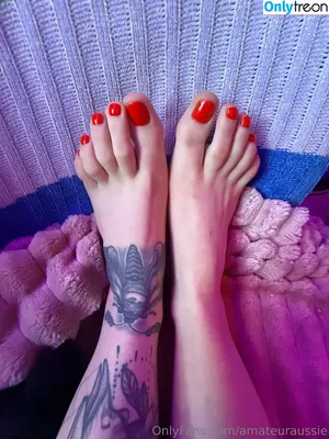 amateuraussie / Sarahsbutton / aussarah1 / crunchymoist nude photo #0570