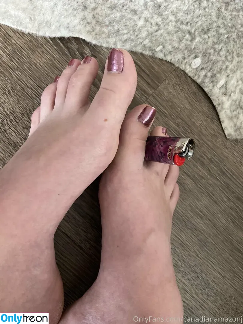 amazonjacq nude photo #0019 (canadianamazonj)