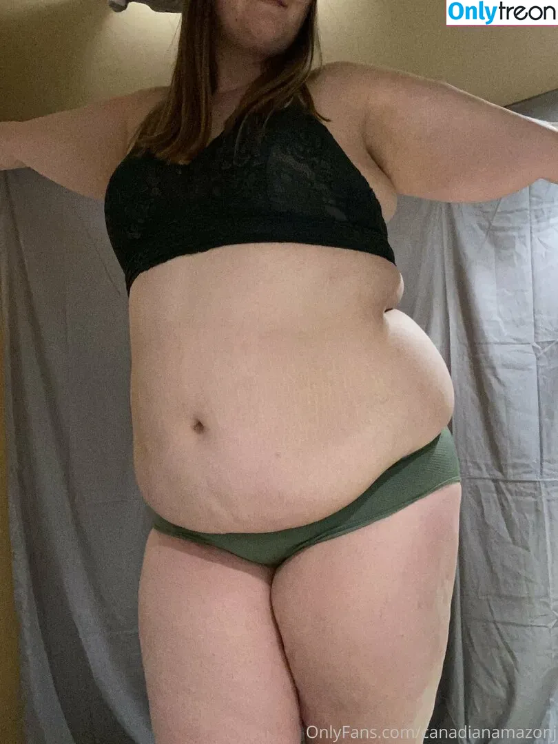 amazonjacq nude photo #0033 (canadianamazonj)