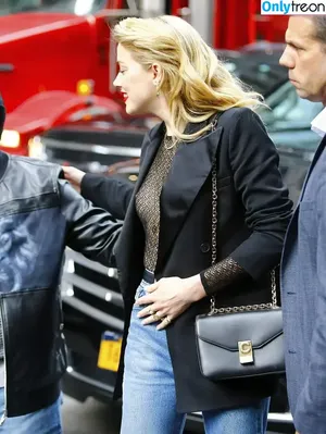 Amber Heard / Amberheard / Simp Chat / realamberheard nude photo #1049