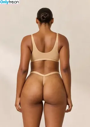 Amber Keaton / amber.cristinaa nude photo #0007