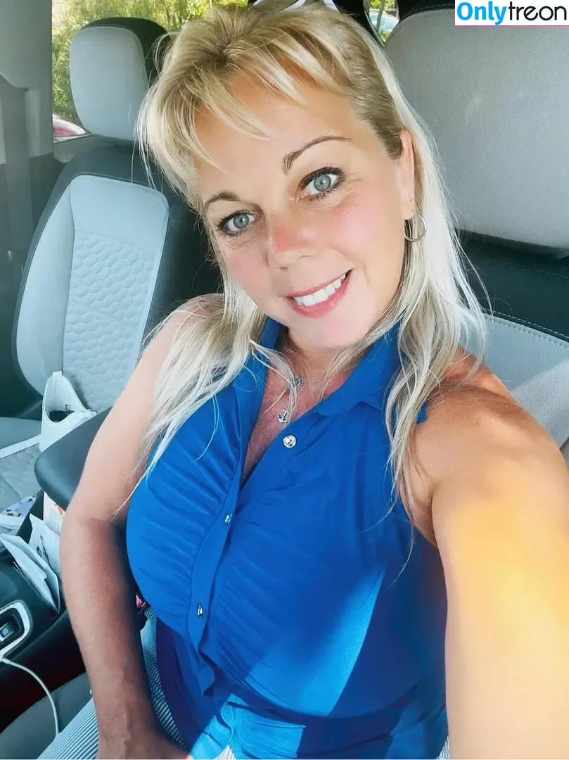 Amber Lynn Bach nude photo #0006 (amberbach_)