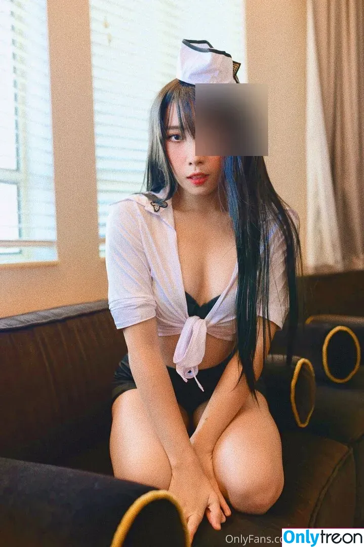 amberbaby7 nude photo #0030 (7rebm.a)