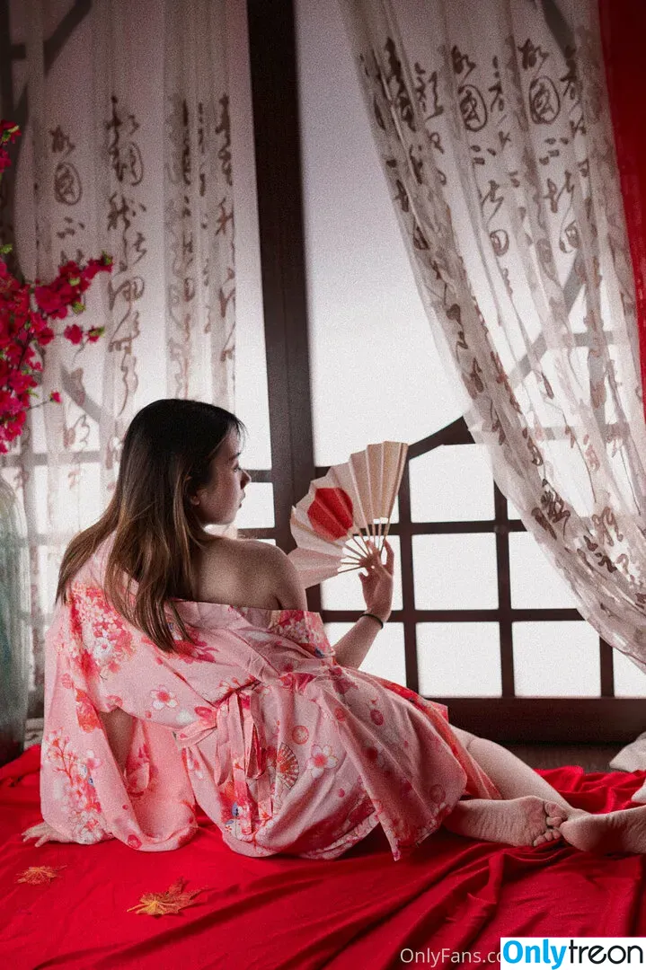 amberbaby7 nude photo #0081 (7rebm.a)