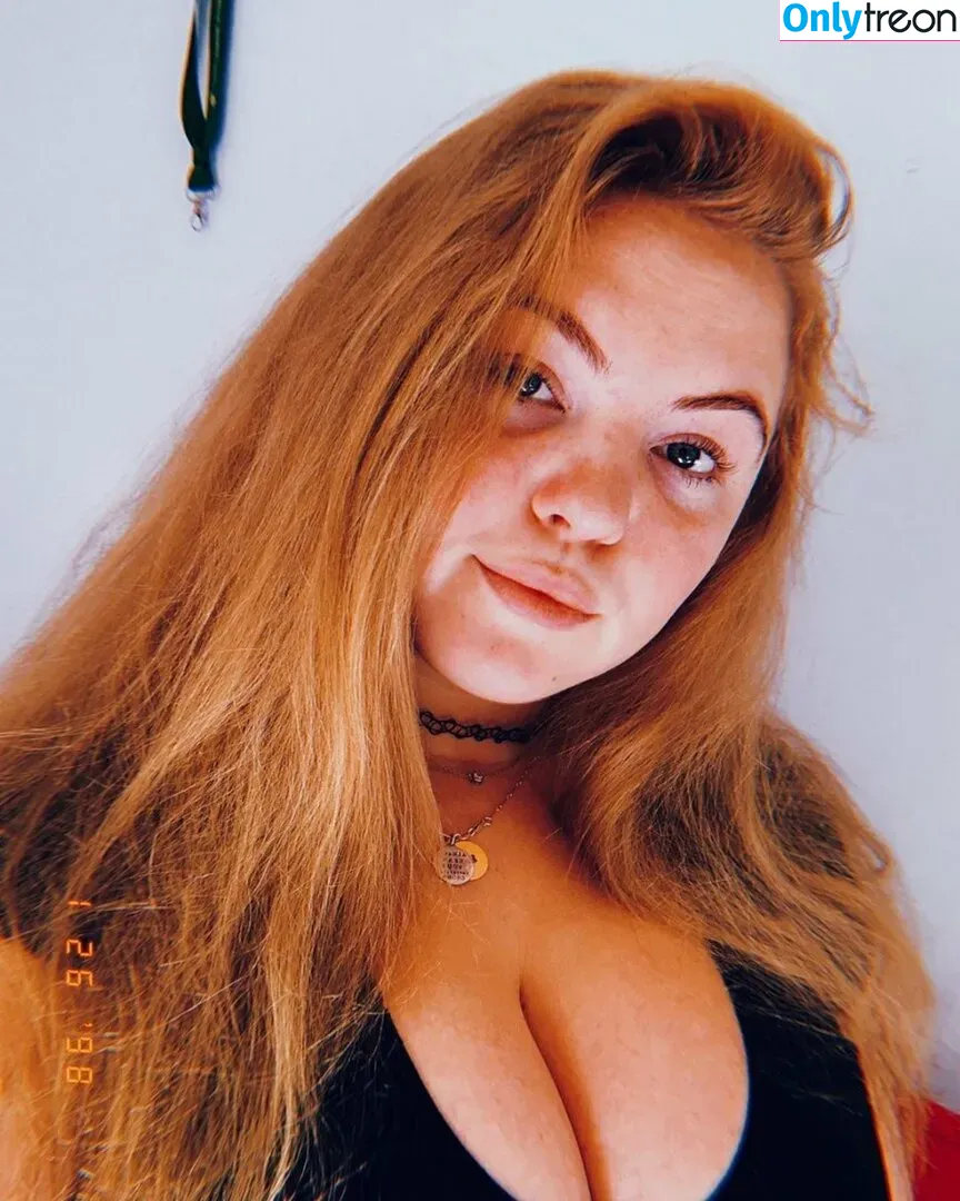 Amberly nude photo #0124 (amberly.32 / amberly_32 / amberlyray)