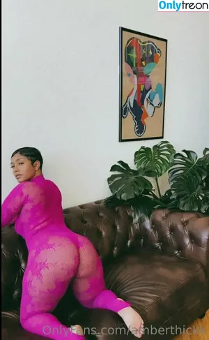 amberthickk / aamberb__ / hellathick nude photo #0079