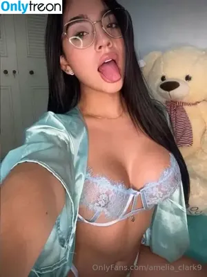amelia_clark9 / amelia_clarkk nude photo #0005