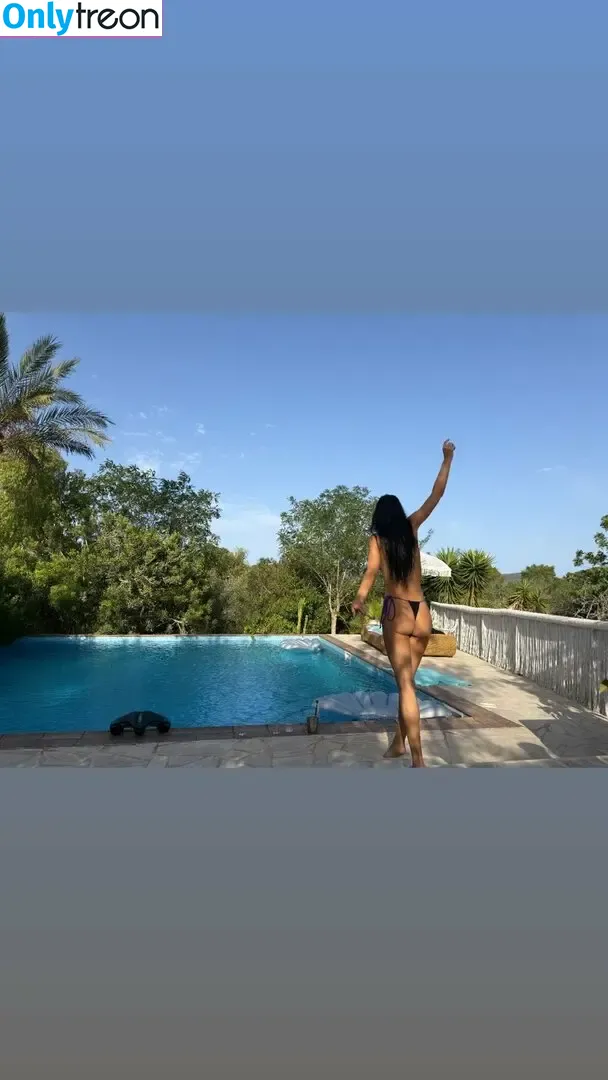 Amelia Gray Hamlin nude photo #0206 (ameliagray)