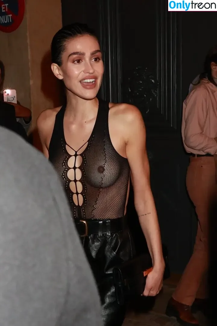 Amelia Grey Hamlin nude photo #0049 (ameliagray)