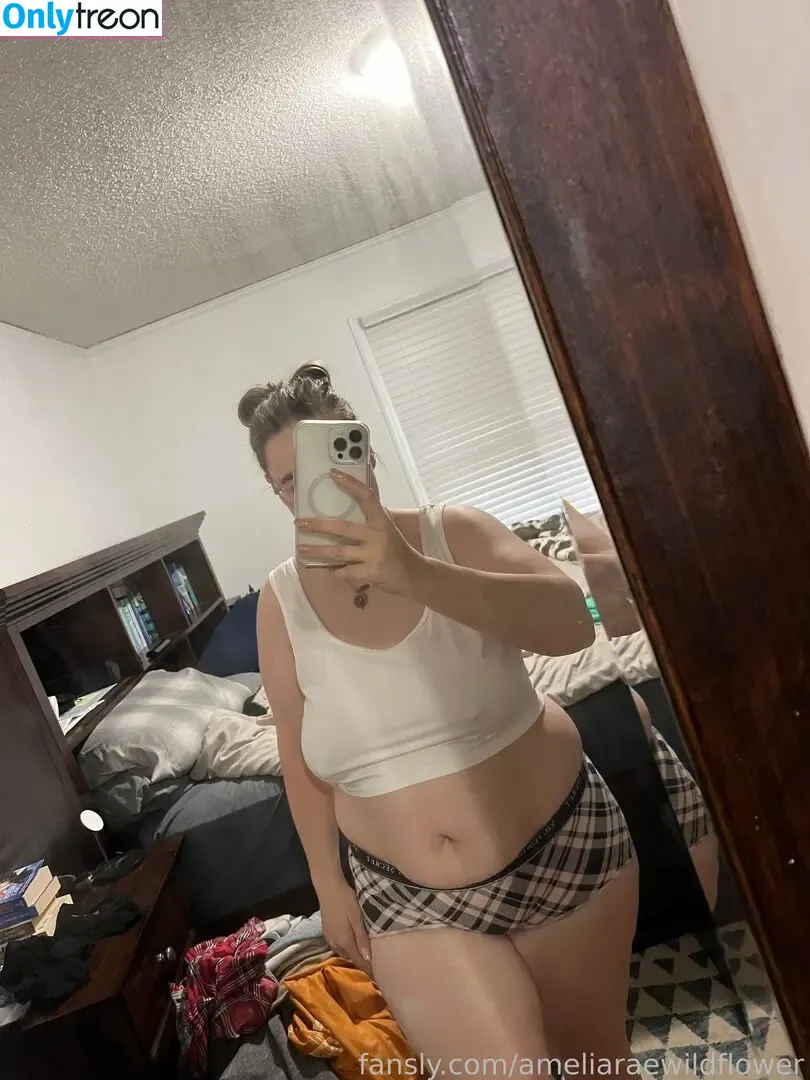 ameliaraewildflower nude photo #0049 (allnaturalameliarae)