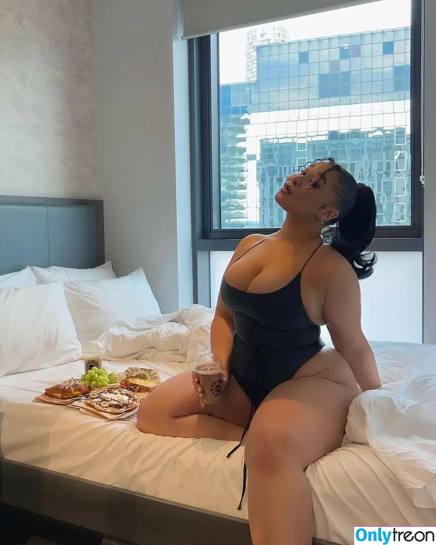 amielatisha nude photo #0015 (Latisha Allen / lovelatisha)