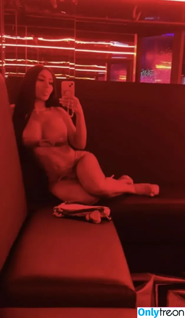 Amiradoll nude photo #0015 (Amiramya_xo / amiramyaxo)