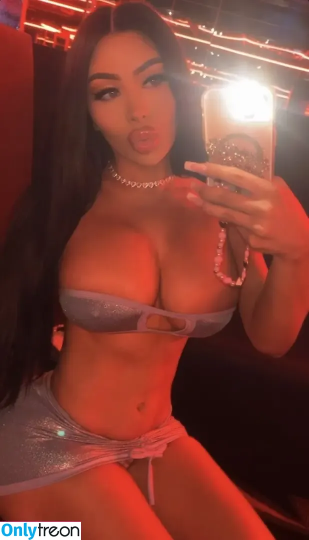 Amiradoll nude photo #0018 (Amiramya_xo / amiramyaxo)