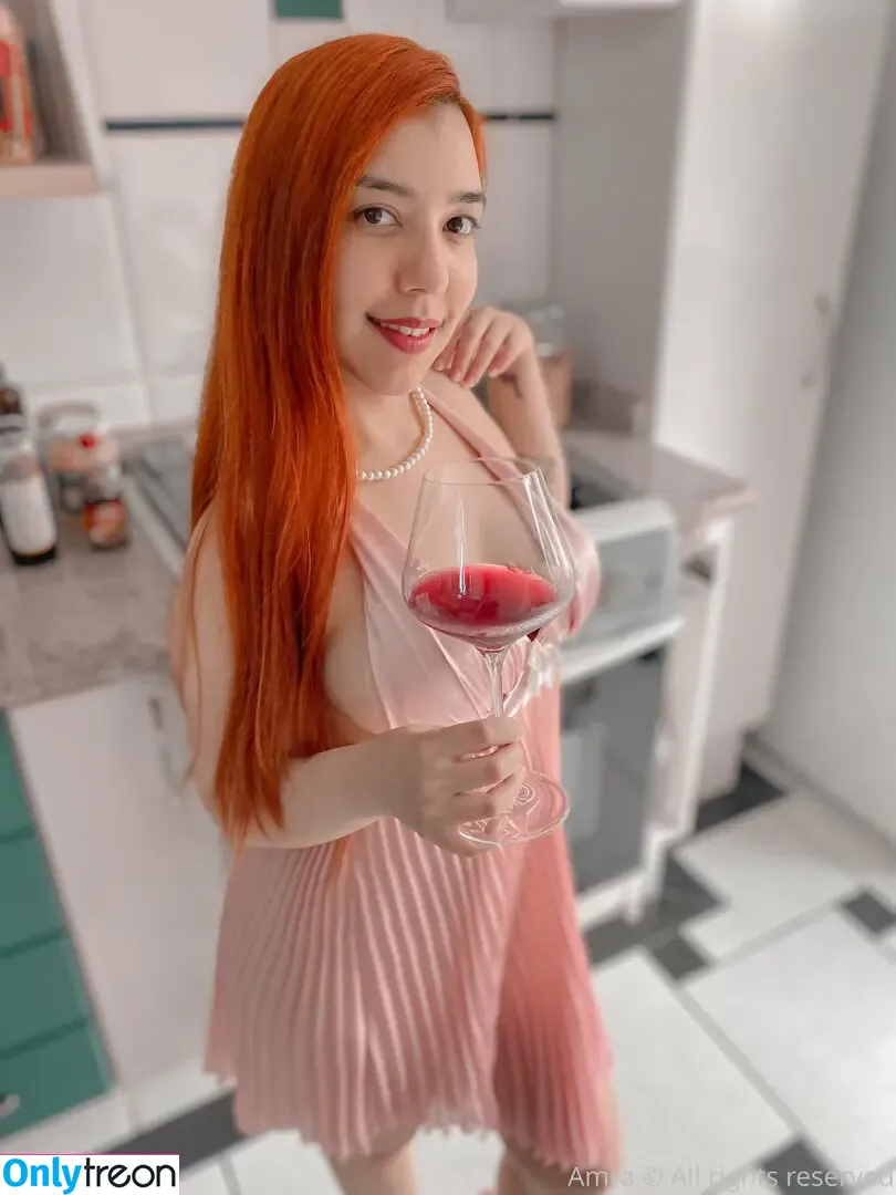 amrasg nude photo #0042 (amra_sg)