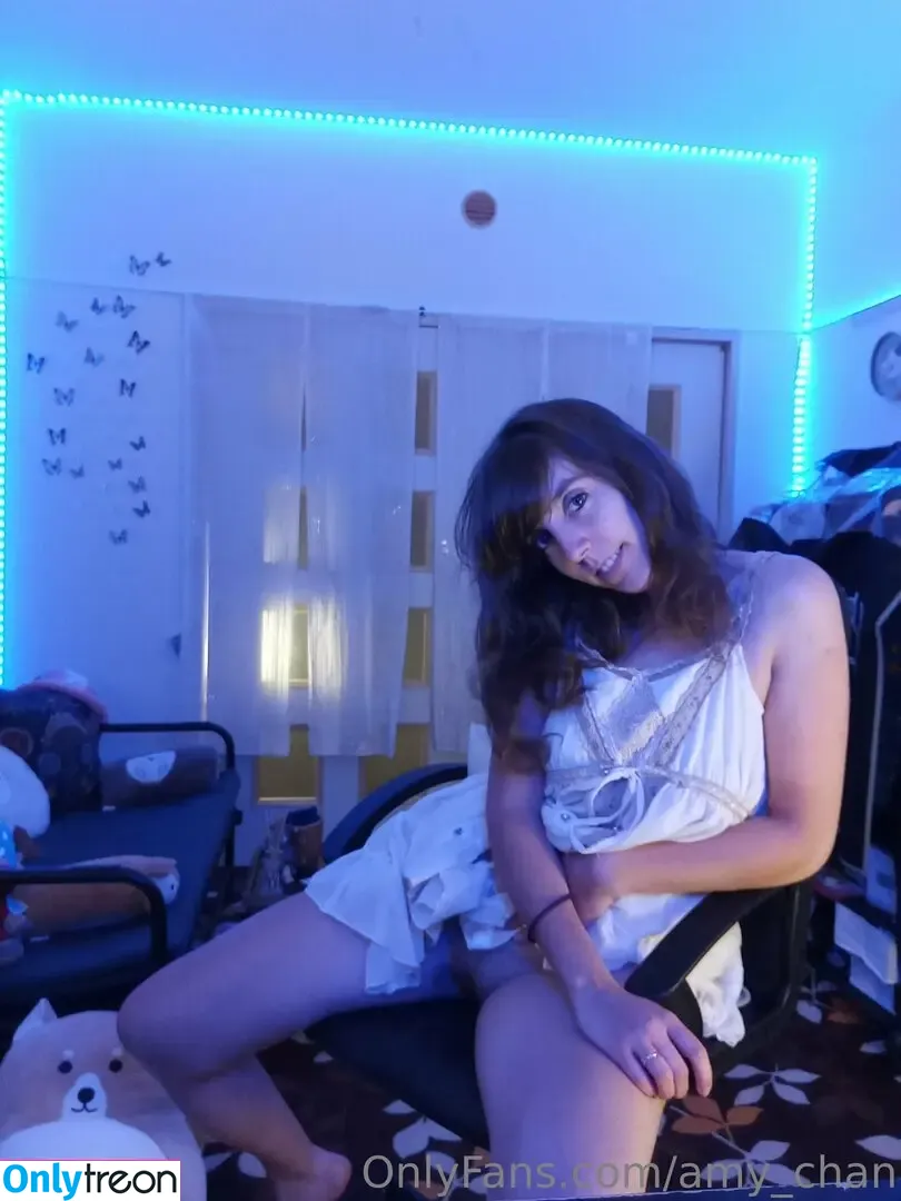 amy_chan nude photo #0089 (missamychan)