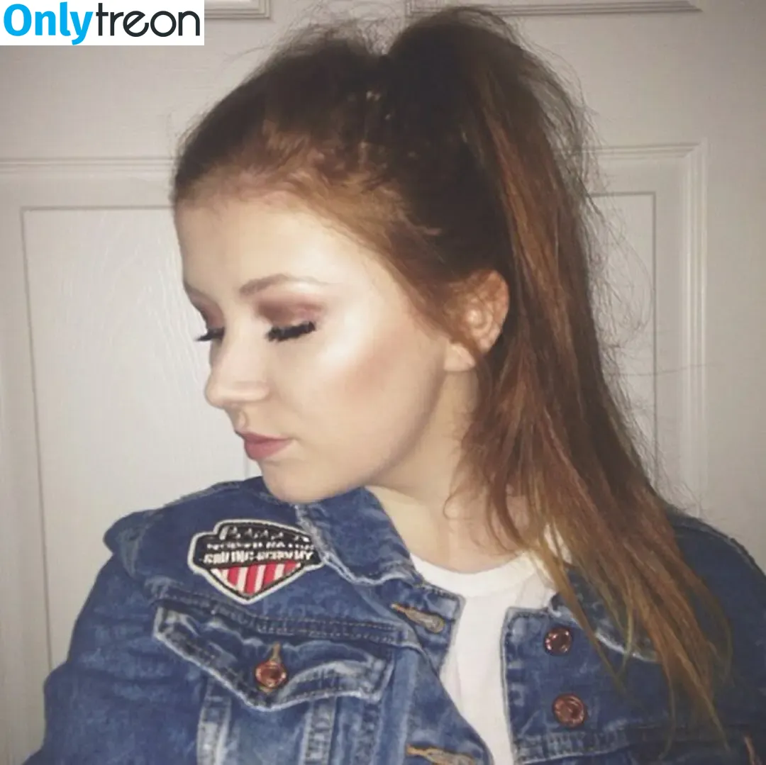Amy Heslop nude photo #0023 (_amyheslop / ultimatelyamy)