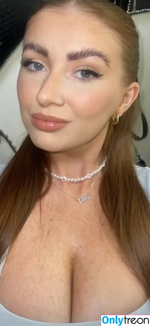 Amy Heslop nude photo #0080 (_amyheslop / ultimatelyamy)
