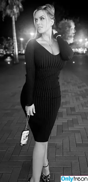 Amy Jackson / iamamyjackson / theallamericanbadgirl nude photo #0445