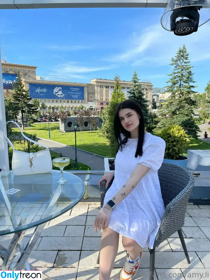amy.li nude photo #0001 (amy_li_)