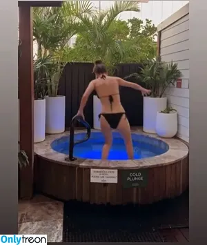 Amy Shark / amyshark nude photo #0070