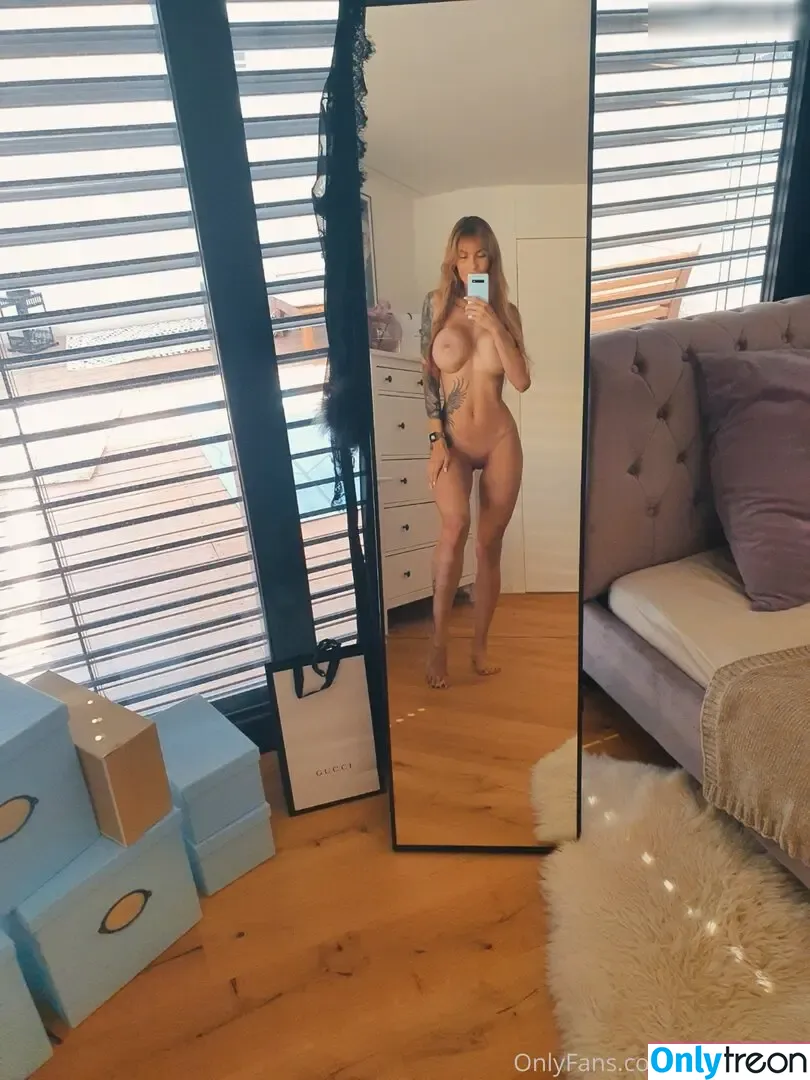 Amy Starr nude photo #0066 (ASMR_Amy / that.melongirl)