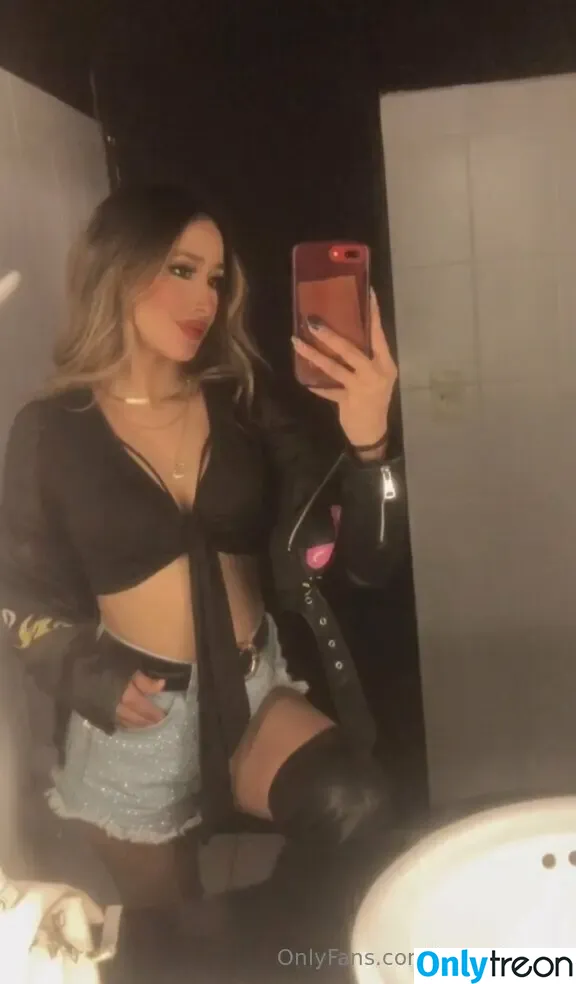 amychangg nude photo #0024 (amychangg)