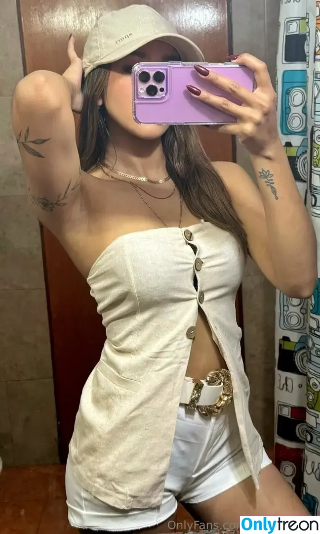 amychangg nude photo #0030 (amychangg)
