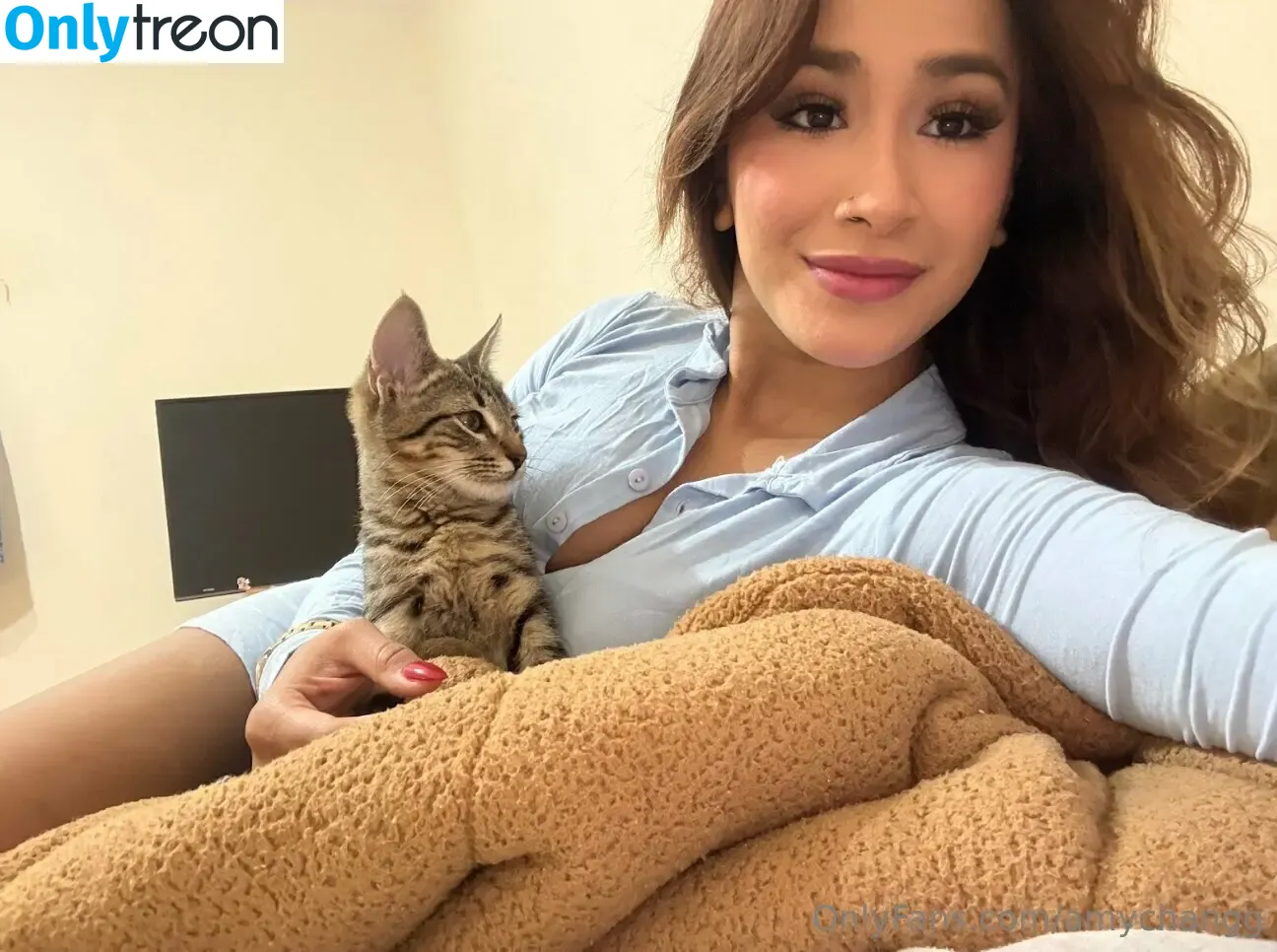amychangg nude photo #0054 (amychangg)