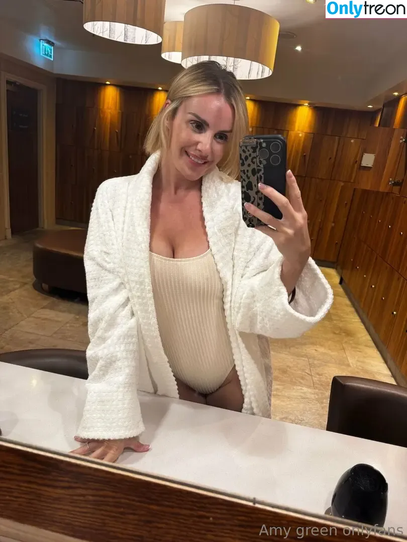 amygreen nude photo #0079 (amy_heart_green_)
