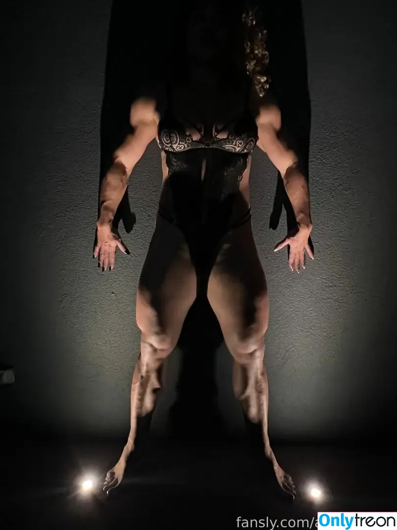 Amymuscle nude photo #0236 (Amy Muscle / amymusclefit)