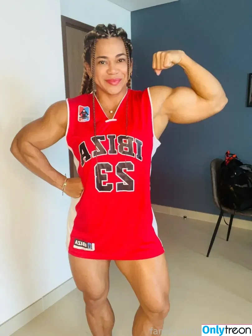 Amymuscle nude photo #0454 (Amy Muscle / amymusclefit)