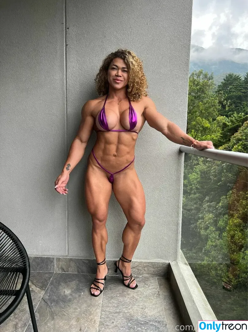 Amymuscle nude photo #0613 (Amy Muscle / amymusclefit)