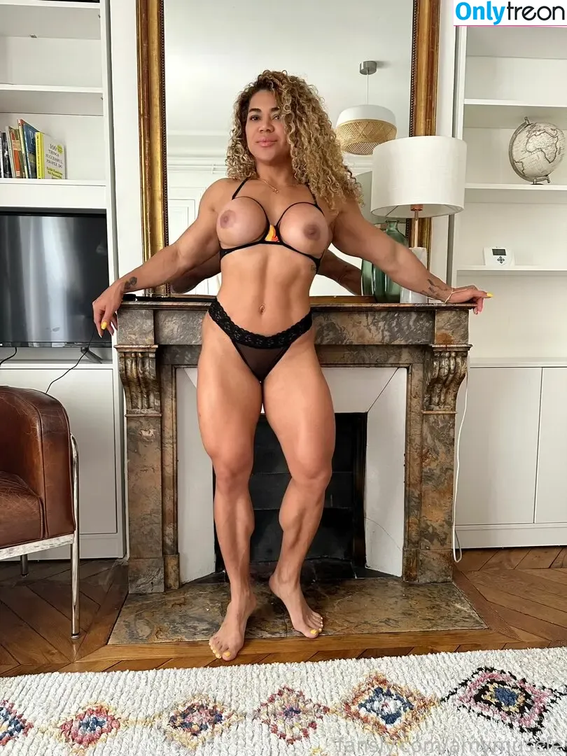 Amymuscle nude photo #0705 (Amy Muscle / amymusclefit)