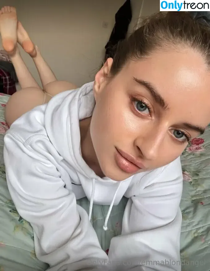 amywinestine nude photo #0001 (amywinestein)