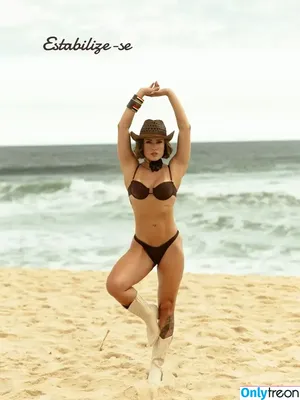 Ana Carolina Dias / anacarolinadiasoficial / atriz / cd_mf nude photo #0178