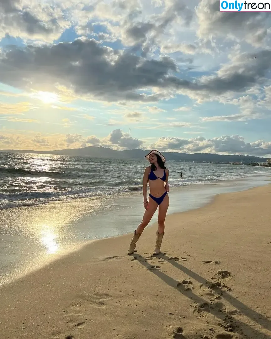 Ana Karina Saenz nude photo #0003 (anapaulasaenzoficial / soyanasaenz)