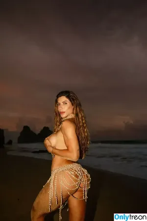Ana Paula Minerato / apminerato nude photo #0269