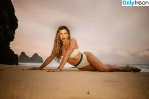 Ana Paula Minerato / apminerato nude photo #0289